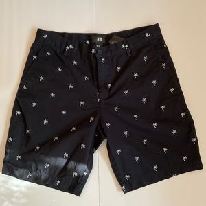 H&M Palm Tree Design Dark Blue Shorts Size 33